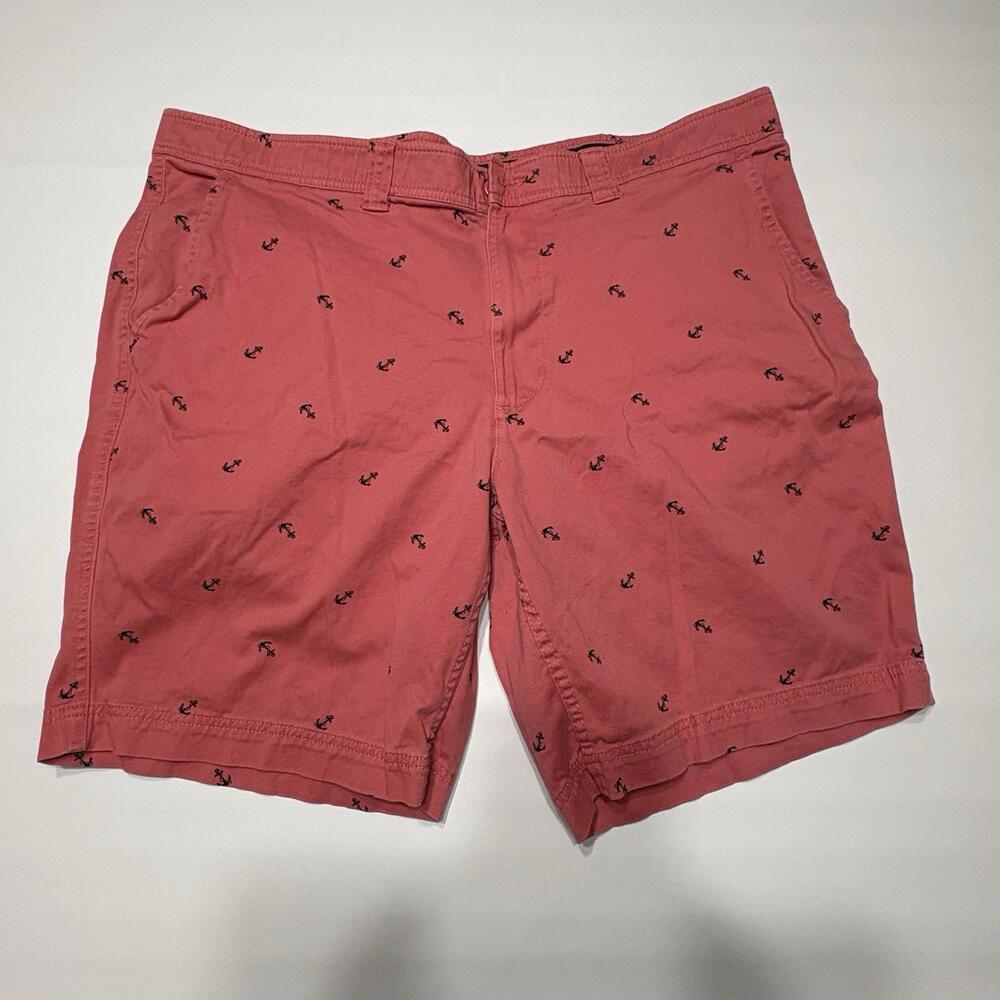 St. John's Bay Men's Size 42 Coral Anchor Print Comfort Stretch Shorts